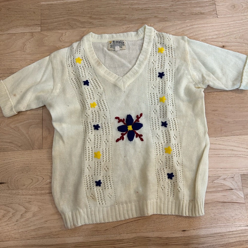 Vintage acrylic sweater shirt size medium
